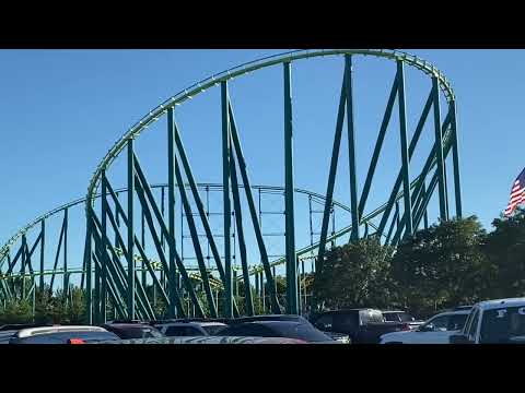 Off-ride footage of a Wild Thing train