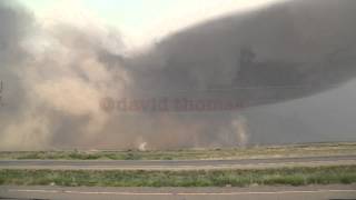 preview picture of video 'Brief tornado near Roswell, NM - 07/06/14'