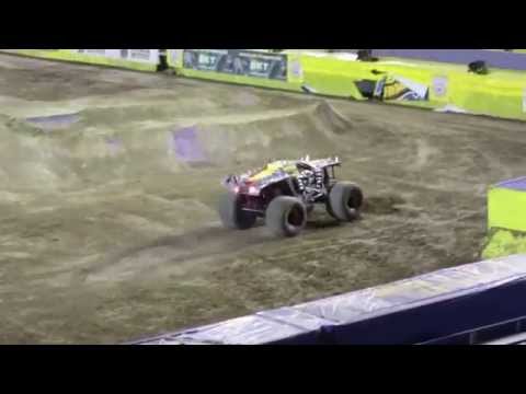 Monster Jam World Finals 16: Max-D (TOM MEENTS) Freestyle