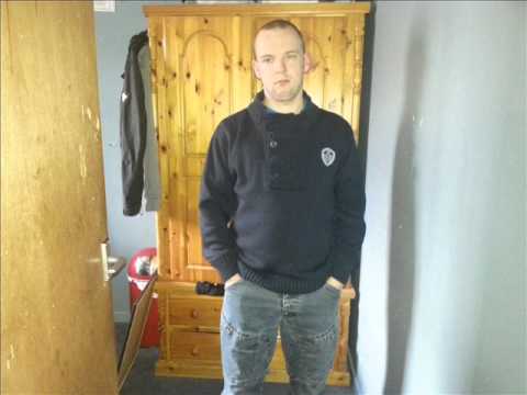 D Dot Rev Ft Logik   Spotlight