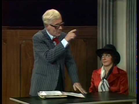 Maxi Böhm in der Simpl-Revue "Jedem sein Theater" (1977) - Clip 3