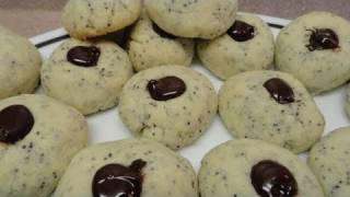 Chocolate-Filled Poppy Seed Cookies