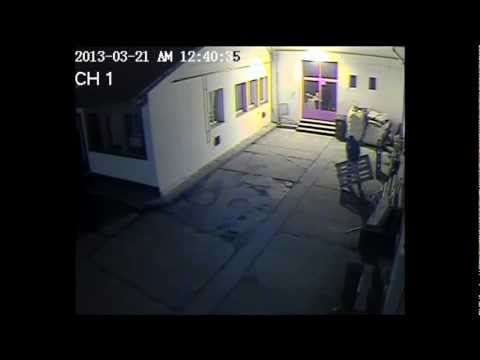 Betörés 2013 03 21 re virradóra