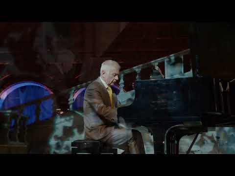 钢琴 (Piano): 红色水晶月亮/哈恰图良化妆舞会圆舞曲 Red Crystal Moon/Waltz from Masquerade Suite