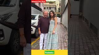 Rajesh Roshan (Hrithik's uncle) with his daughter Pashmina😀