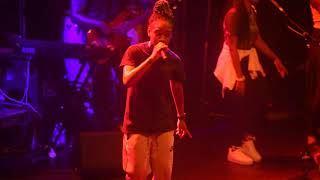 Koffee - Toast (Live) Koffee - Toast (Live)