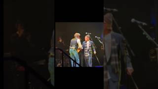 Art Garfunkel surprises &quot;The Simon &amp; Garfunkel Story&quot; cast #simonandgarfunkel