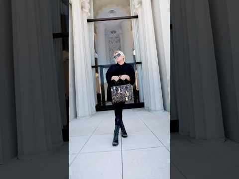 My new favorite handbag! #lunacat #skullette