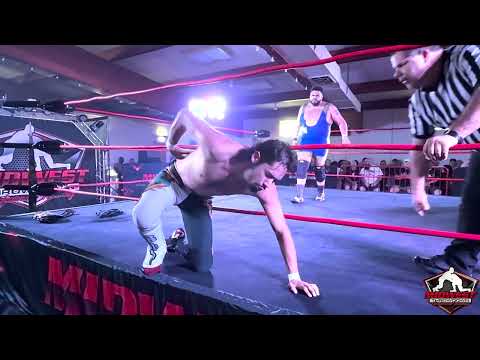 Payton Ayers VS James Brady