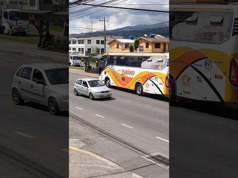 Expreso TURISMO Bus en Ecuador 2023 #short Tabacundo Cantón PEDRO MONCAYO