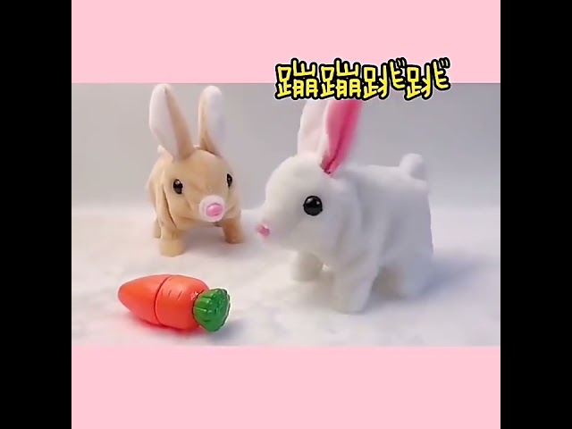 Vídeo relacionado con Pipihome Juguetes de Conejito para niños, Conejo de Peluche electrónico Interactivo para Mascotas, simulación de Conejo de Peluche Suave con Juguete de Sonido