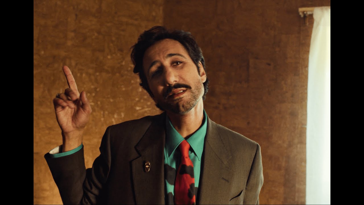 ALLONS VOIR, Feu! Chatterton