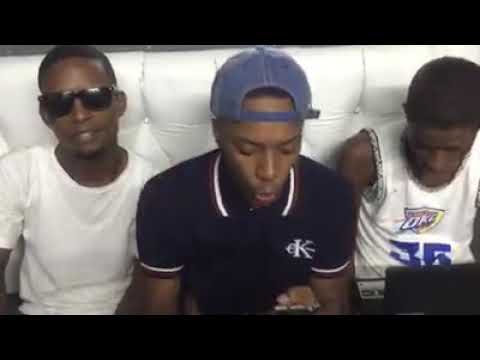 Tiraera para el toxic crow. (Fecho el artista)