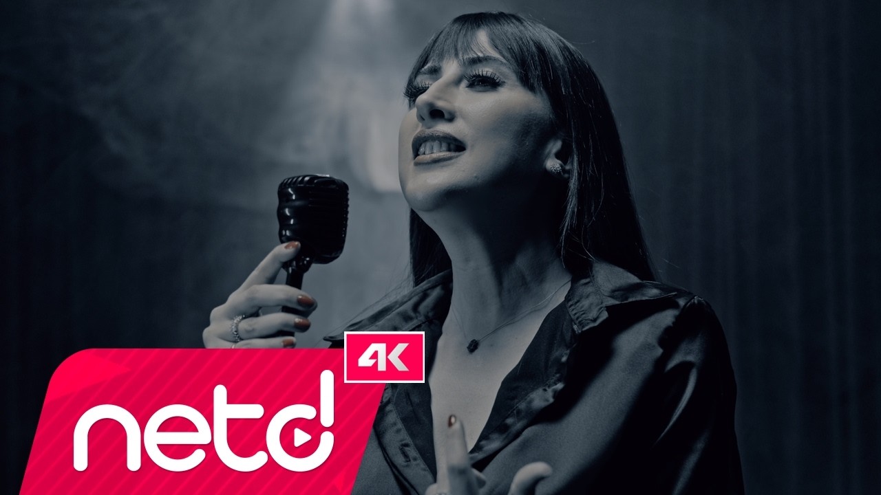 Hicran Akkılıç - Bence Mavi