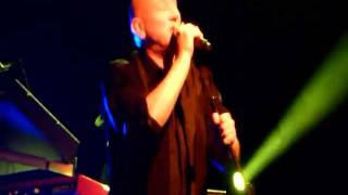 Magazine Song From Under The Floorboards. Manchester Academy 4.11.2011.