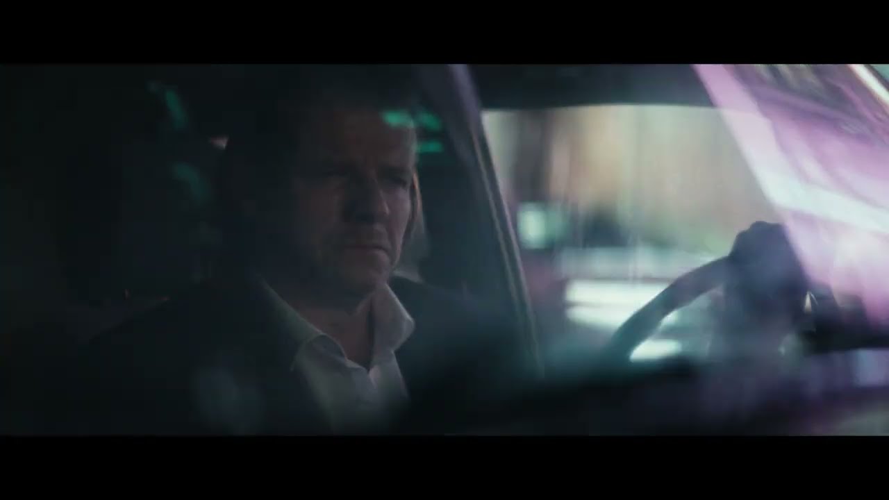 MERÜLÉS AZ ÉJSZAKÁBA