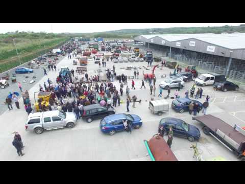 07.05.2016 Vintage & Modern Machinery Sale - Kivells Holsworthy Livestock Market