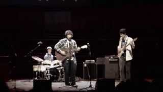 Le parapluie - Charivari (Daniel Bélanger)