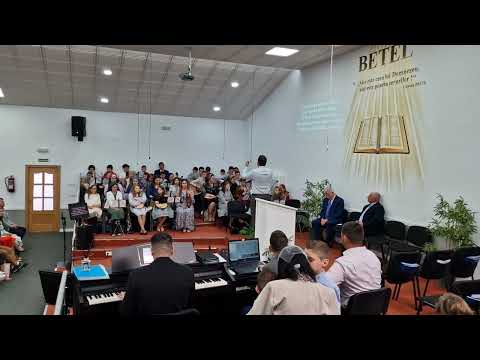 Zace-n rece mormânt! Orchestra Betel Toledo.