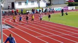 preview picture of video '100m Kristoffer Buhagen - Stafett-NM Grimstad 2014'