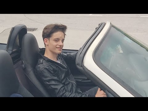 Enej Stanovnik - Moj "kar" (official video)