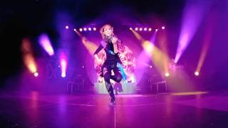 Lindsey Stirling - Electric Daisy Violin [Live]
