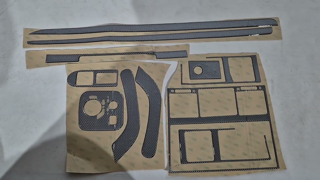 Mercedes G сlass W463 1990-2018 рр. Накладки на панель Video 1