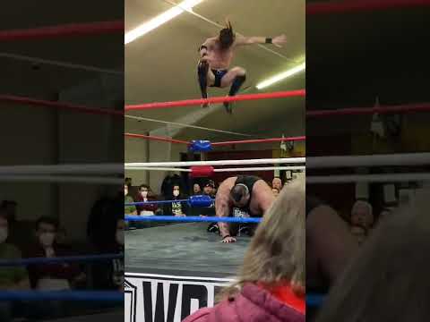 Crotch from the turnbuckle to acey Romero from Alec Price (Limitless Wrestling) #shorts