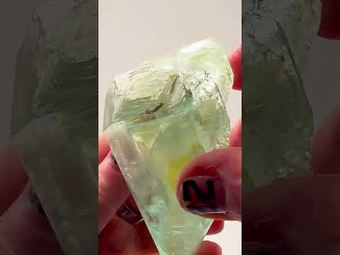 Aquamarine from Medina, 207.58 g | Fine Mineral Specimen