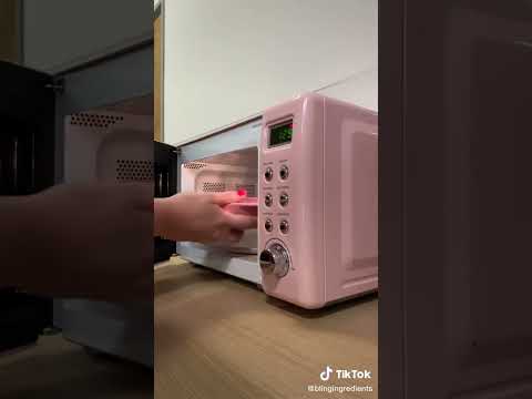 Hot Cookie Dough in the Microwave!