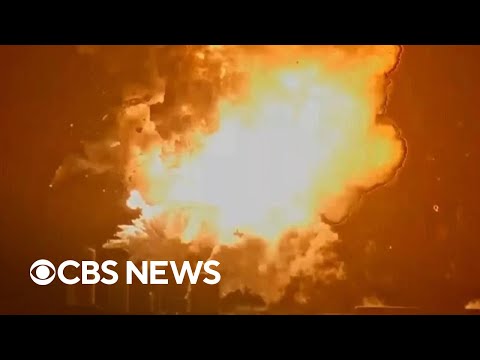 SpaceX Starship upper stage blows up