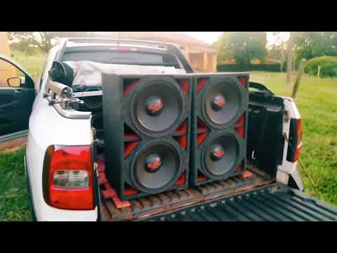 tocando novo som da Saveiro 😍☢️🔊