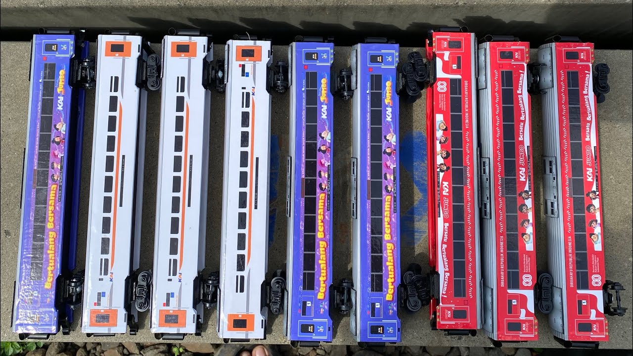 Keren Banget! Miniatur Kereta Api KAI CC203 + Gerbong Ekonomi – Suara Mesin Asli & Real Movement