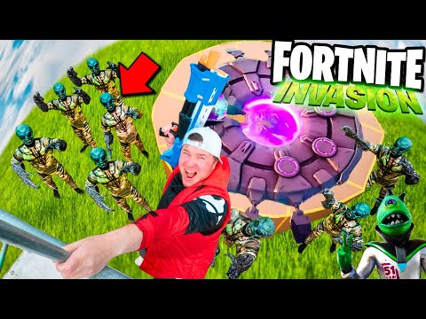 FORTNITE BATTLE ROYAL IRL - Fortnite Season 7 ALIEN UFO Box Fort