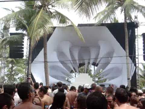 Day Din @ Universo Paralello #11