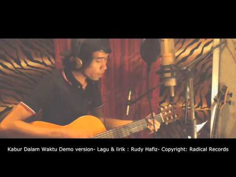 Demo: Kabur dlm waktu by Rudy Hafiz