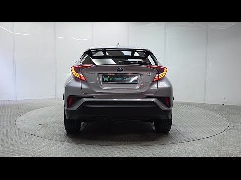 Toyota C-HR G 1.8 Hybrid *Top spec* - Image 2