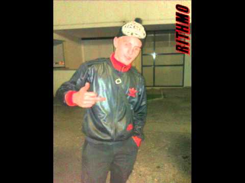 Aka Ft Rithmo On Vien Vous Douillé.wmv