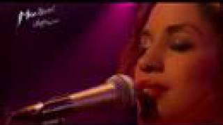 Martina Topley-Bird - Poison (Live Montreux 2004)