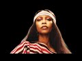 Erykah Badu & Mos Def - A La Modeliste 