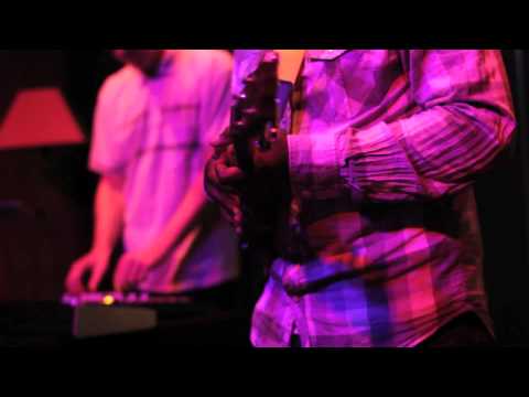 YellowStraps x Le Motel - Arpeggo | LIVE @ Tales