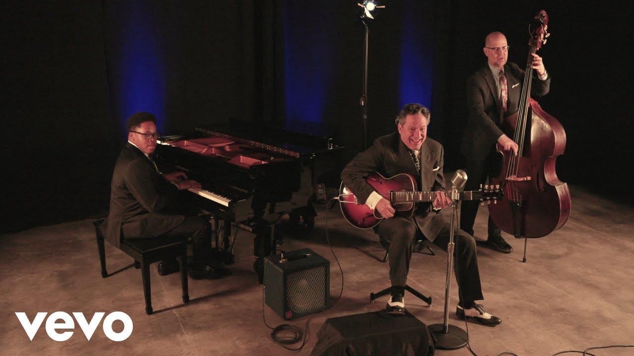 John Pizzarelli