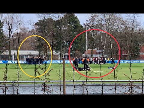 Hertha-Ultras stürmen Training und bedrohen Spieler 😳🤬