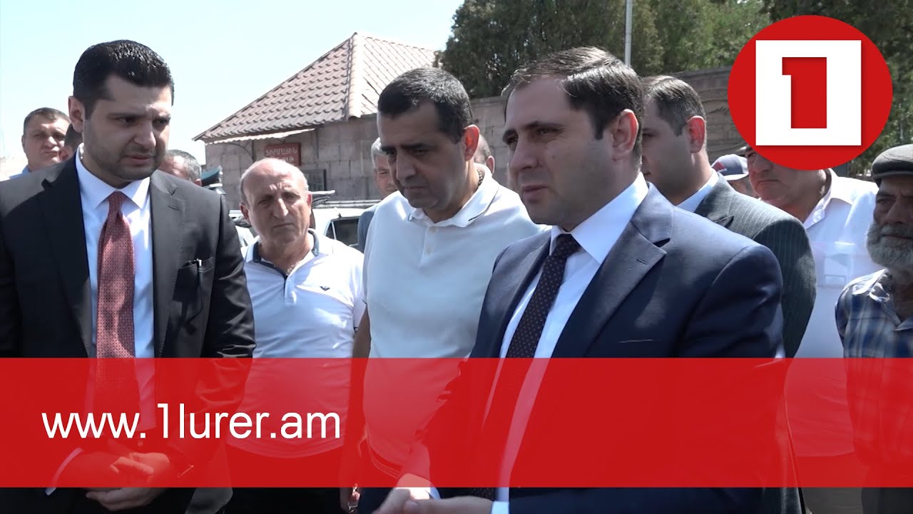 Փոխվարչապետ Սուրեն Պապիկյանն Արմավիրում ծանոթացել է խաղողի մթերման գործընթացին