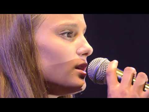 Lourdes Petrea - Spune-mi de ce (Live)