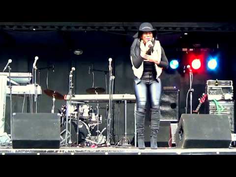 Kosecha Kantando - ÆMY | King's Day Amsterdam