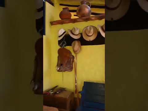 Casa colonial restaurada en venta en Zapatoca, Santander – lote esquinero de 1.150 m²