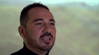 Algo que sirva como luz : Supersubmarina, la historia de cuatro amigos que vivieron el éxito y la tragedia