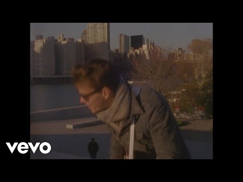 Oliver Kennan - Waiting (Official Video)