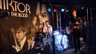 Don't drag me down - Viktor & The Blood@Crystal Club Berlin 01.03.2014